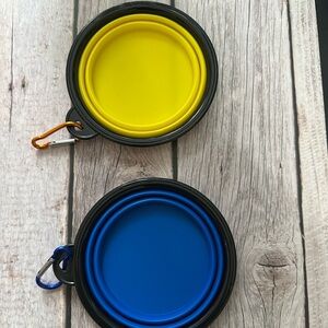 Collapsible Pet Bowls with Carabiners